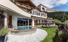 Hotel Obereggen